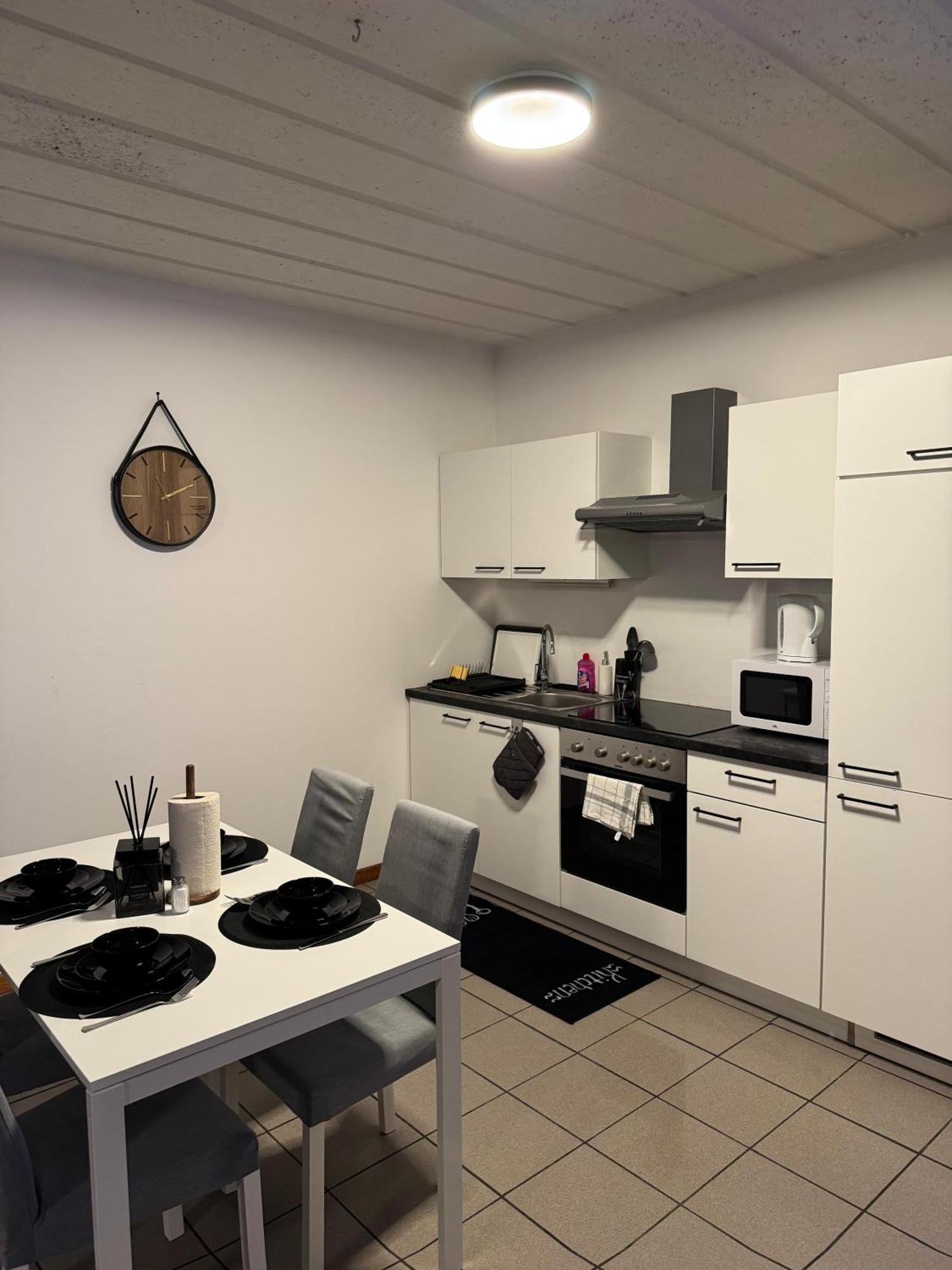 Appartement De Luxe Entierement Renove - Proche Aeroport De Bruxelles, Quartier Chic 外观 照片